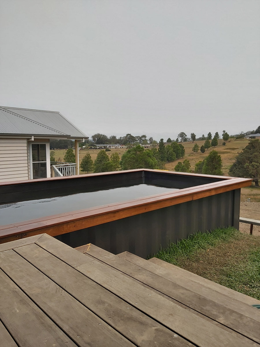 Container Pool 00